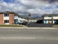 Coast Riders Inn Hotels near San Simeon State Park