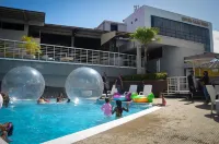 Laja Real Hotel - piscine