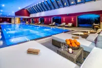 Uroczysko Siedmiu Stawów Luxury Hotel - プール