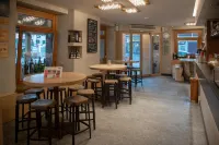 Hotel Compagnoni - Baarit