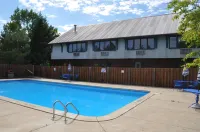 Drummond Island Resort - Pools