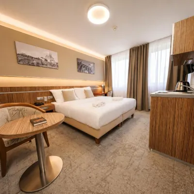 Hotel Vaka Hotels near Villa Tugendhat