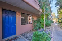 Santa Fe Bungalow about 2 Mi to Downtown! - Condos