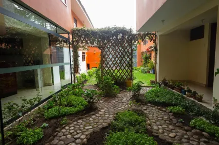 Yucay Plaza Inn Отели рядом с достопримечательностью «Валье Саградо»