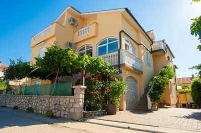 Pansion Tina Các khách sạn ở Vrbnik