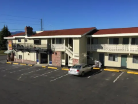 Port Angeles Inn Hotels in 