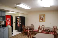 Clinton Inn & Suites Hotels in Bay Township