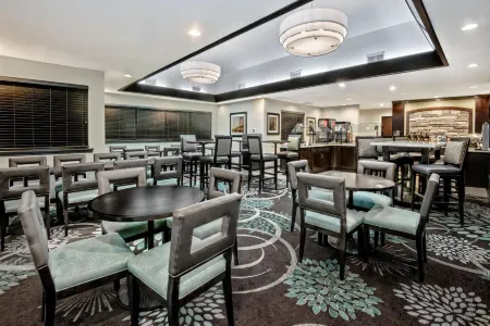 Staybridge Suites Lubbock - University Area