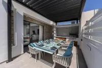 Chris le Mare Gold Luxury Villa