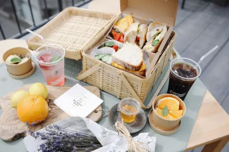 Sunny Day Hostel Отели рядом с достопримечательностью «Якури-дзи»