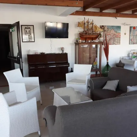 B&B Palazzo Manfredi Vieste, Fronte Mare Con Parcheggio