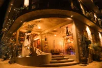 Club Gabbiano Hotels near Rasdhoo