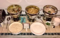 小茉莉河濱飯店 Naresuan University附近的飯店