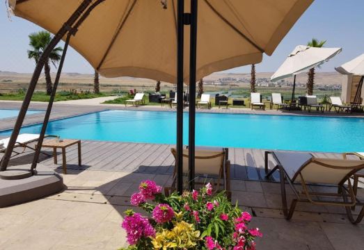 디반 시즈레 호텔 수영장