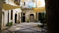 1743 로프트 시라쿠사 Piccolo Teatro dei Pupi 주변 호텔