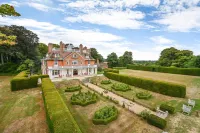 Saltcote Place