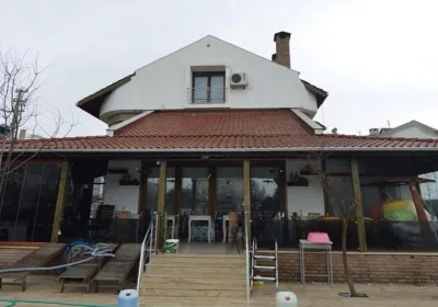 Dardanos Pension Hotel a 