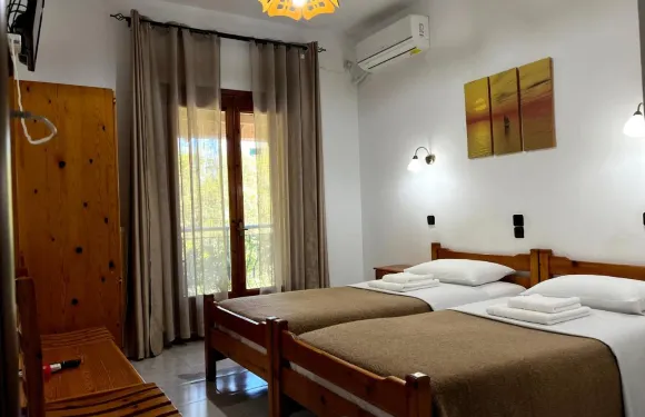 阿卡瑪提斯喬治旅館