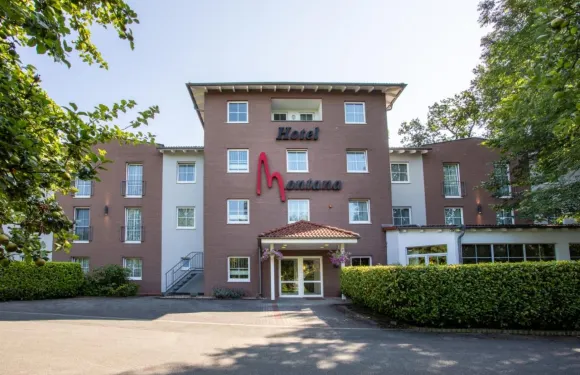 森登蒙塔納酒店