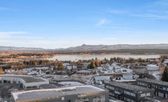 Blue Mountain Apartments by Heimaleiga