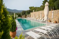 Maria Plomari Apartments