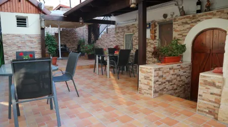 Santa Maria Zimmer Bahai Gardens