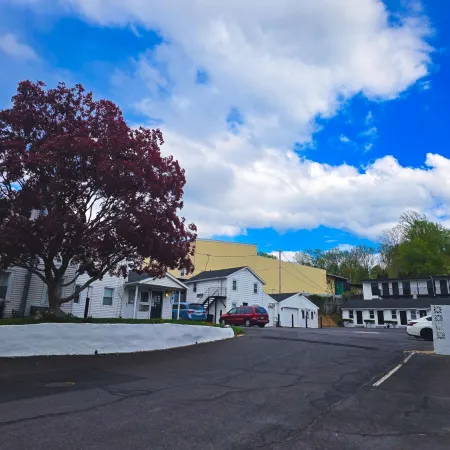 Penn Lodge Hotel & Suites Philadelphia - Bensalem
