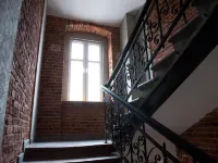 Book Apart Fabryczna Hotels near Palm House