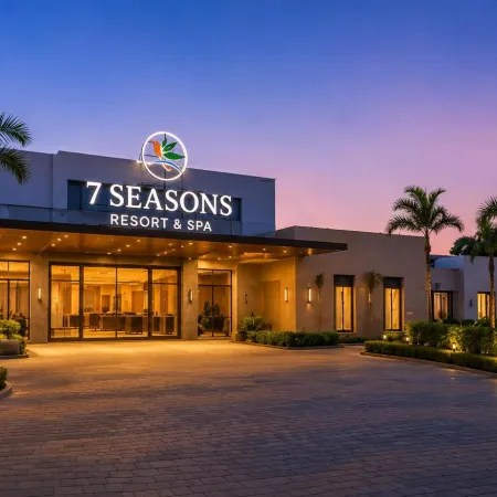 7 Seasons Resort & Spa