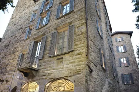 ゴムビットホテル