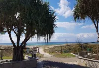 Gold Coast Airport Motel - Only 300 Meters to Airport Terminal Hotels in Bilinga