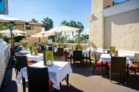 Balboa Inn, on the Beach at Newport Hotels in Newport Beach