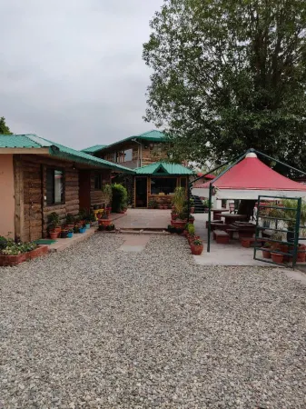 加里帕尼堡酒店