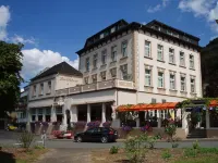 Hotel Zwei Mohren Hotels near Weinhaus August Kesseler