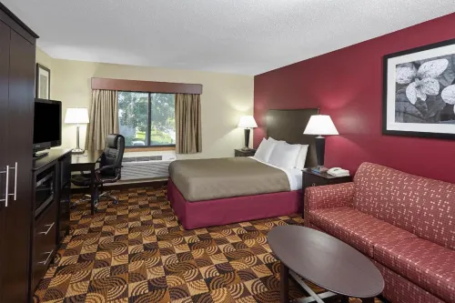 AmericInn by Wyndham Elkhorn Near Lake Geneva - 2-stjärniga
