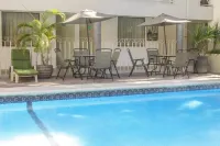 Wyndham Garden Ciudad Obregon - piscine
