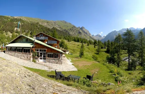 Relais des Merveilles فنادق في Valdeblore