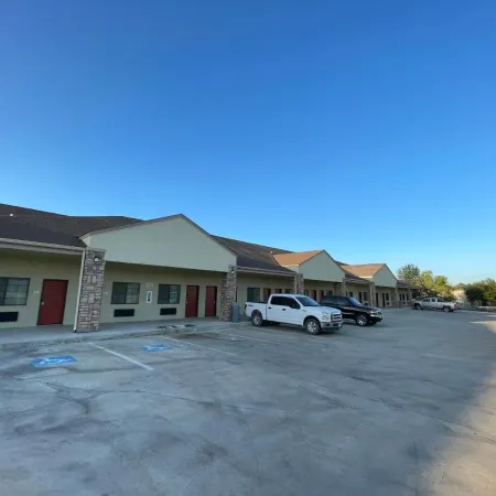 Sunbridge Inn & Suite Extended Stay