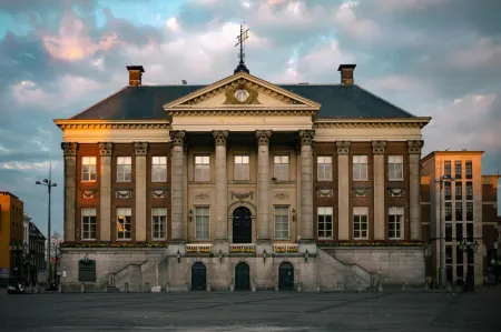 Hotel Corps de Garde Отели рядом с достопримечательностью «Simplon Poppodium»