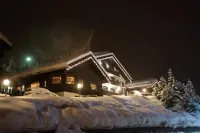 Alexander Charme Hotel Các khách sạn ở Livigno