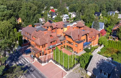 Tähetorni Hotel Отели в г. Нымме