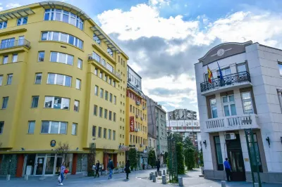 Osten Art Hotel Hotels in der Nähe von Спомен куќа на Мајка Тереза