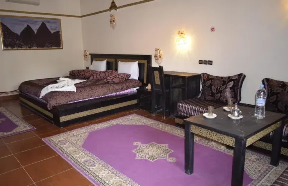 安貝拉爾庭院酒店