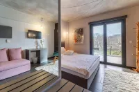 Oniropetra Boutique Hotel Hotels in Potamia