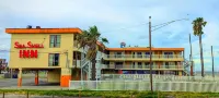 Sea Shell Inn on the Beach