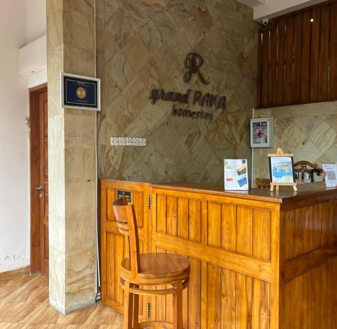 1. 그랜드 라카 홈..