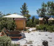 The Infinity 180 Luxury Suites - Apartments