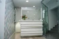 格耶思科廣場旅館