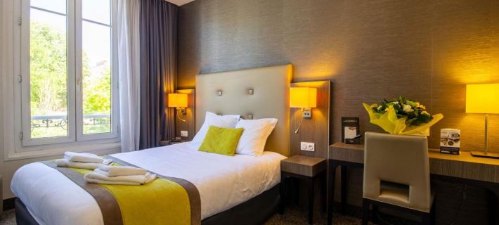 Hotel de la Gare de Troyes Отели в г. Труа