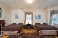 The Farrington Inn